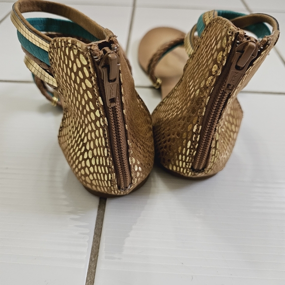 Aldo zipper sandalsWomen’s Brown and Turquoise Egyptian Roman Style Strappy Sand - Picture 5 of 8